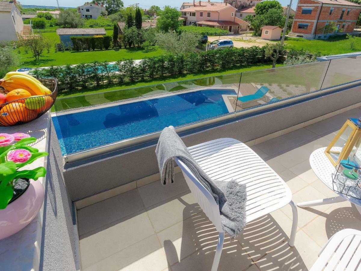 Tar-Vabriga Villa Grande By Interhome מראה חיצוני תמונה